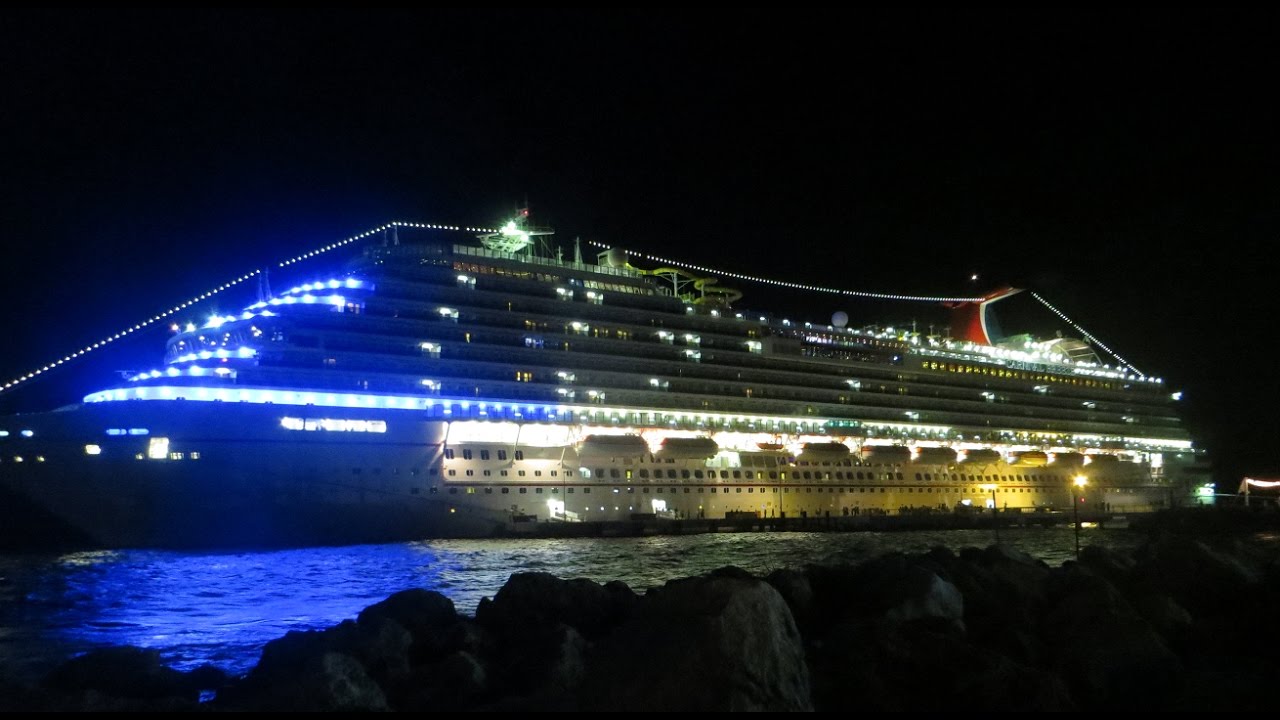 Carnival Breeze Cruise Night Life WHAT TO DO On board entertainment Where's the Cruise Ship Party?