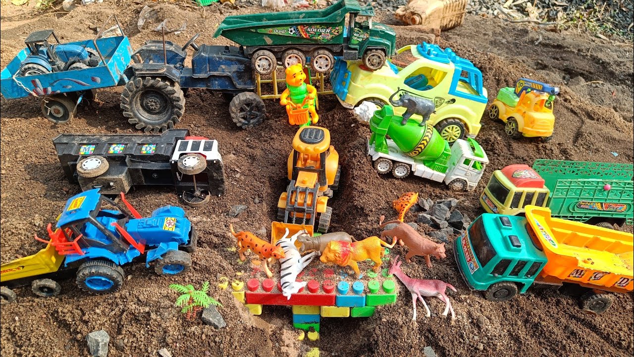 drive tractor and uploading || bacchon animals Ne sare gadiyon ko mitti mein daba Diya