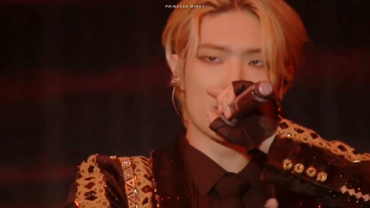 SECTOR 1&ndash; ATEEZ (에이티즈) THE FELLOWSHIP: BREAK THE WALL in JAPAN