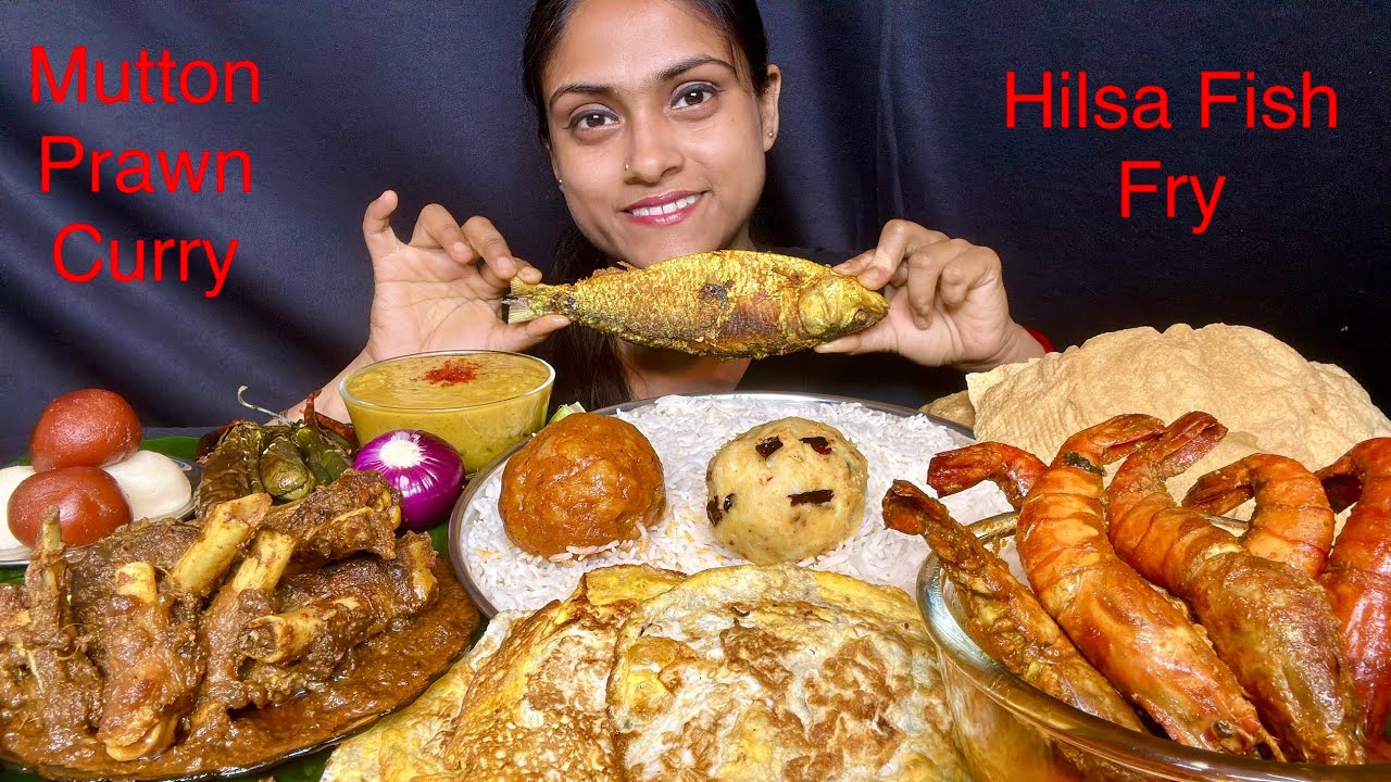 Spicy Mutton Curry Prawn Curry Dalchawal Aloo Bhorta Egg Omelette Rasgulla Gulab Jamun Eating