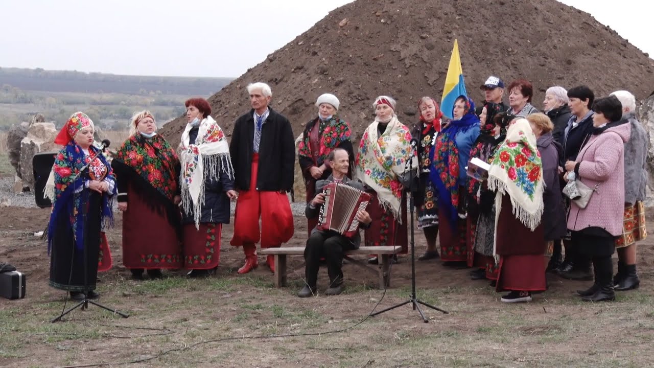 Перший і останній бій: у полях біля Недайводи вшанували бійців чорної піхоти