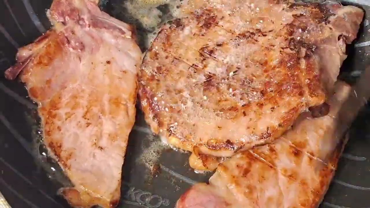 Chuleta ahumada en salsa de piña #recetas #canaldecocina #recetasfaciles 