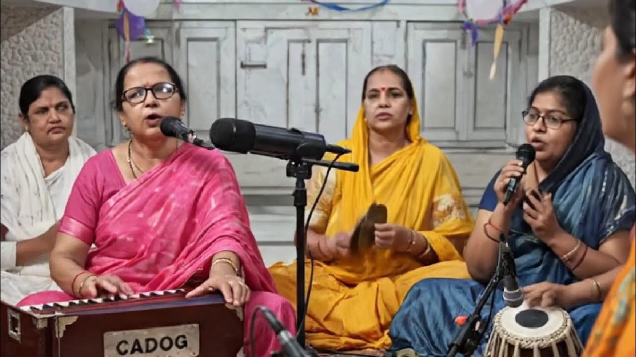 सोमवार को मंदिर में कीर्तन 💐लाइव है!