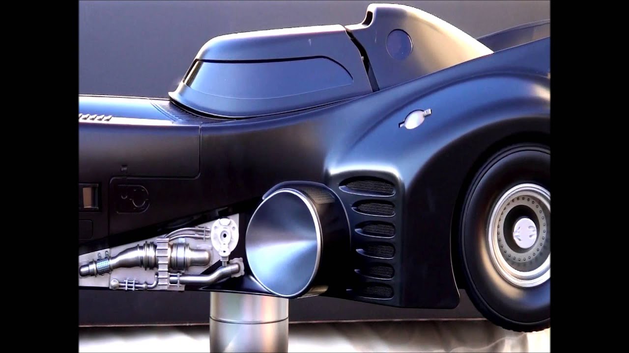 Hot Toys 1989 Batmobile Unboxing & Review 1/6th scale please view in 1080p