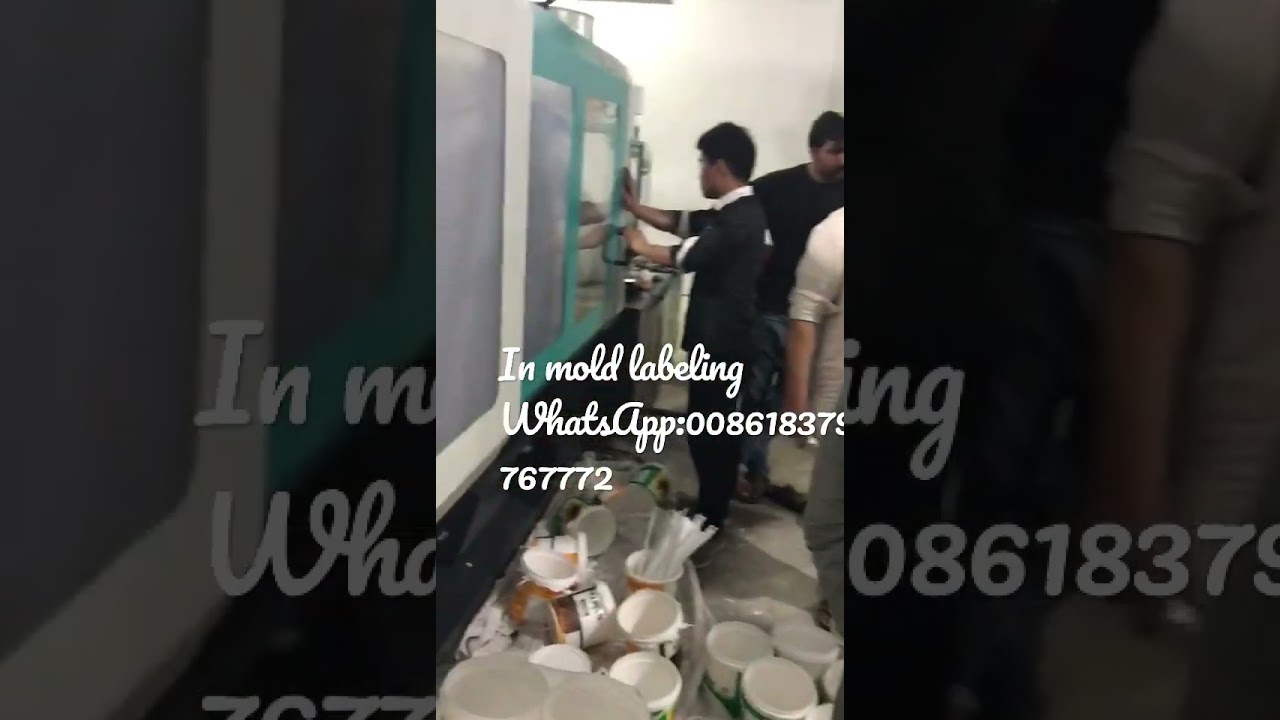 HAIJIANG plastic injection molding machine with in mold labeling system
