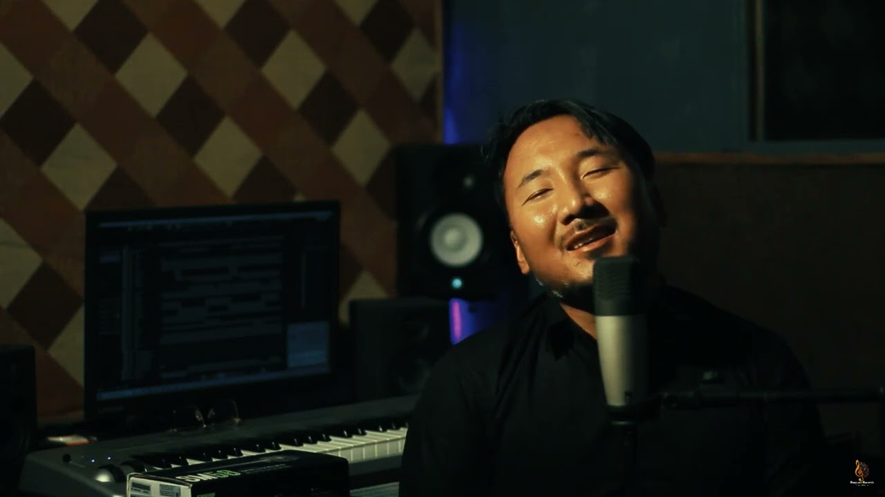 yeti chokho yeti mitho ( a tribute to gopal yonzon) cover by Tenzing Tibetan.