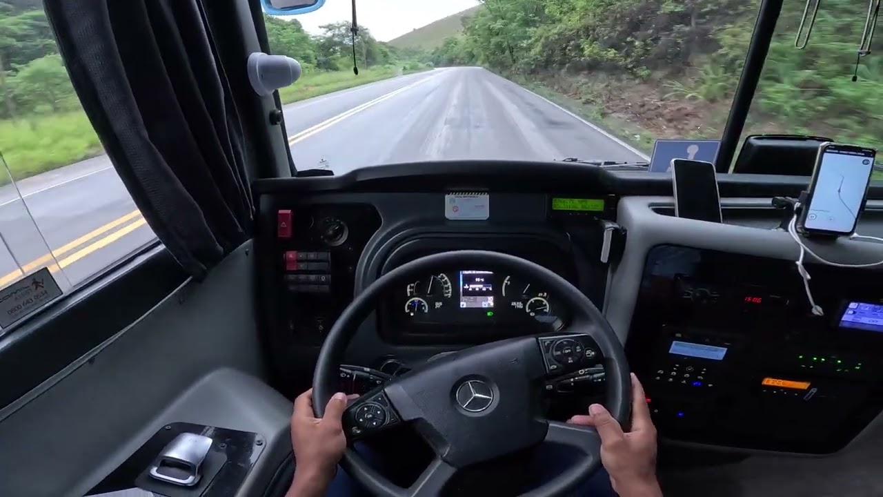 Motorista rodoviário de ônibus #simuladotdeonibus #brasilnasestradas #eurotrucksimulator2 