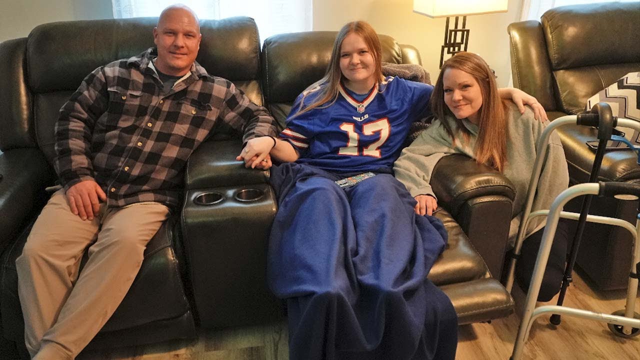 'Don’t let me die': Twin City EMT recounts being hit by a car while on the job