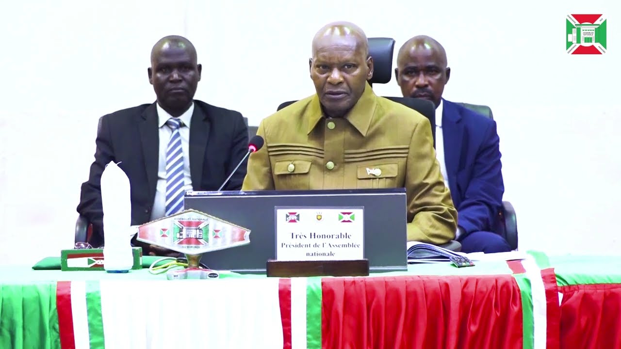 Abarundi ntidukunda igihugu, turikunda birenze urugero. Umviriza Nyeniteka Gelase Daniel NDABIRABE