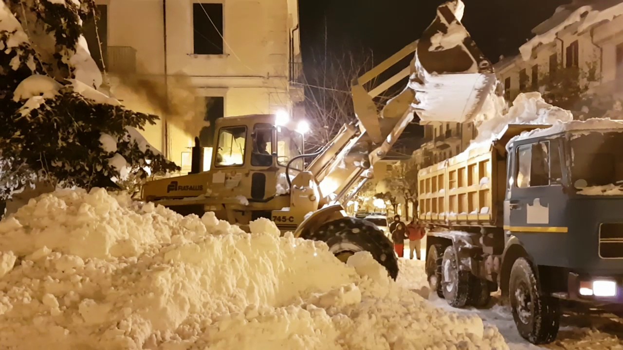 Maltempo, al via operazione sgombero neve