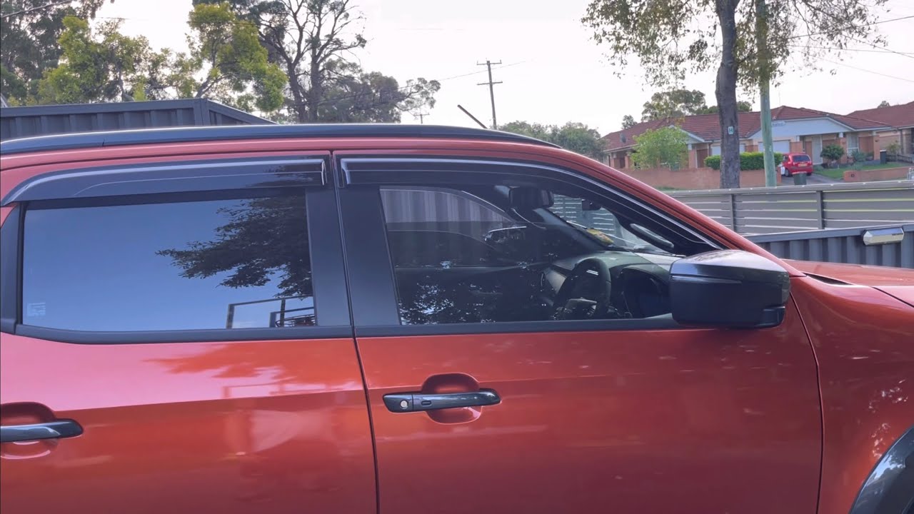 2022 Isuzu D-Max X-Terrain 3.0 MY22 | Installation Auto Window and Folded Mirror | Trac Electronics