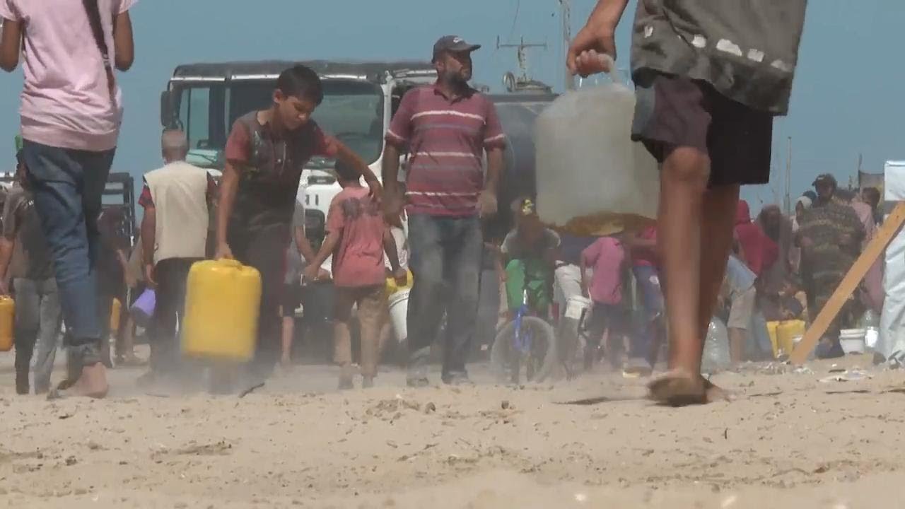 Palestinians displaced from Gaza's Khan Younis struggle for survival