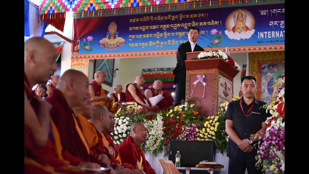 ༄༅། །དཔལ་ལྡན་སྲིད་སྐྱོང་མཆོག་གིས་དགའ་ལྡན་ལྔ་མཆོད་ཆེན་མོའི་མཛད་སྒོའི་སྐབས་གནང་བའི་གསུངས་བཤད།