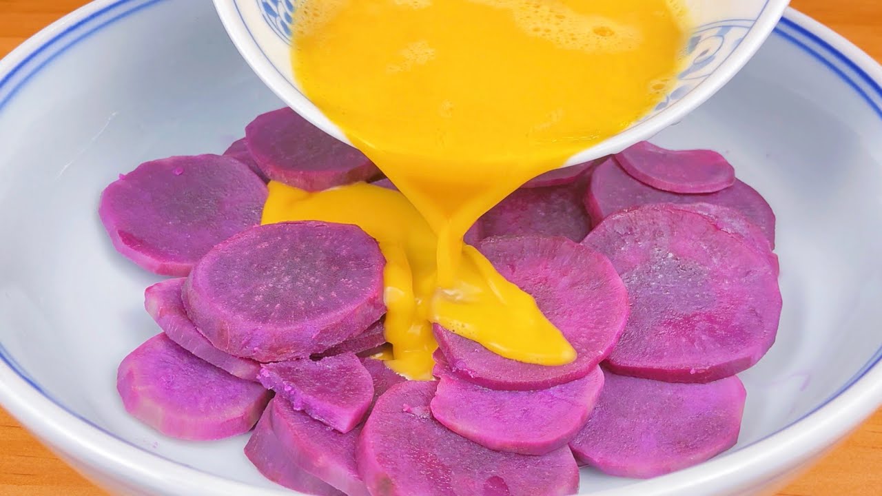 紫薯不要蒸著吃了，淋入2個雞蛋，教你從沒吃過的做法，鬆軟香甜有營養 ， Chinese   Sweet potato Food   Recipe ， 紫薯