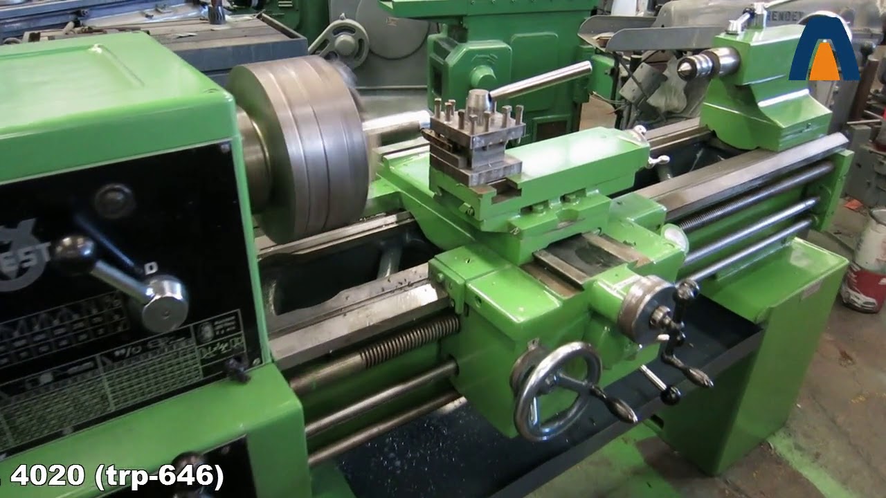 trp-646 Torno paralelo universal marca VOEST