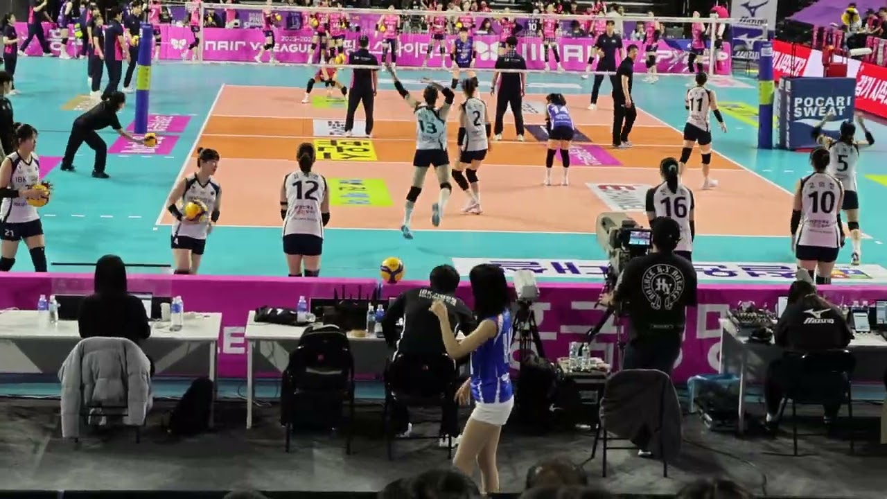 ibk볼연습4 흥국19승 26,3,10