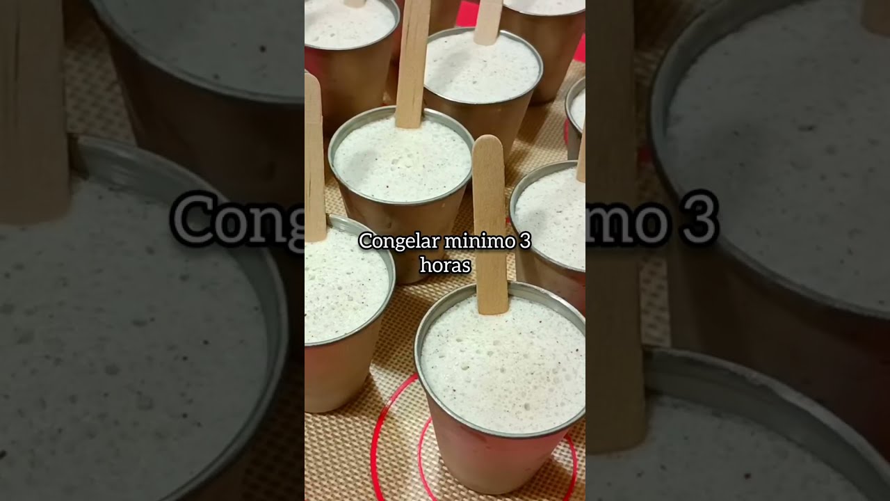 Pilones de Coco (Coconut bars)
