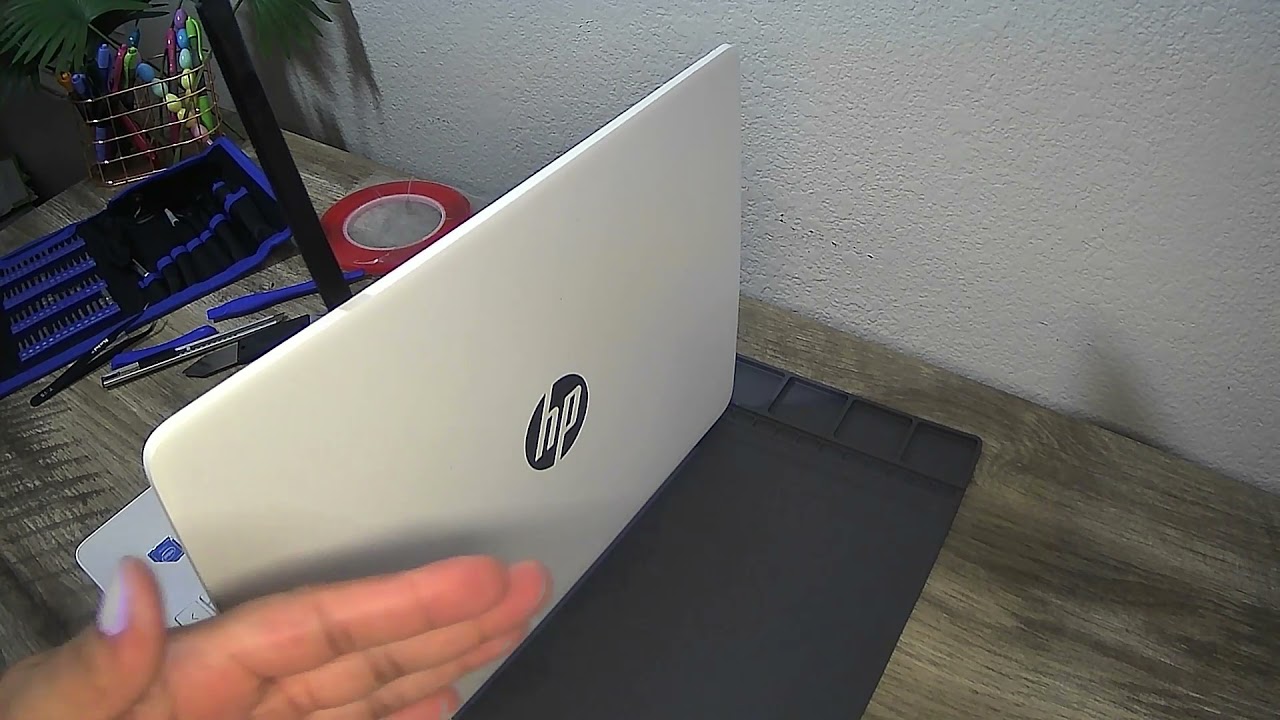How to Repair an HP 14-dq0002dx HP LCD screen replacement Repair LCD screen at home Laptop Repair