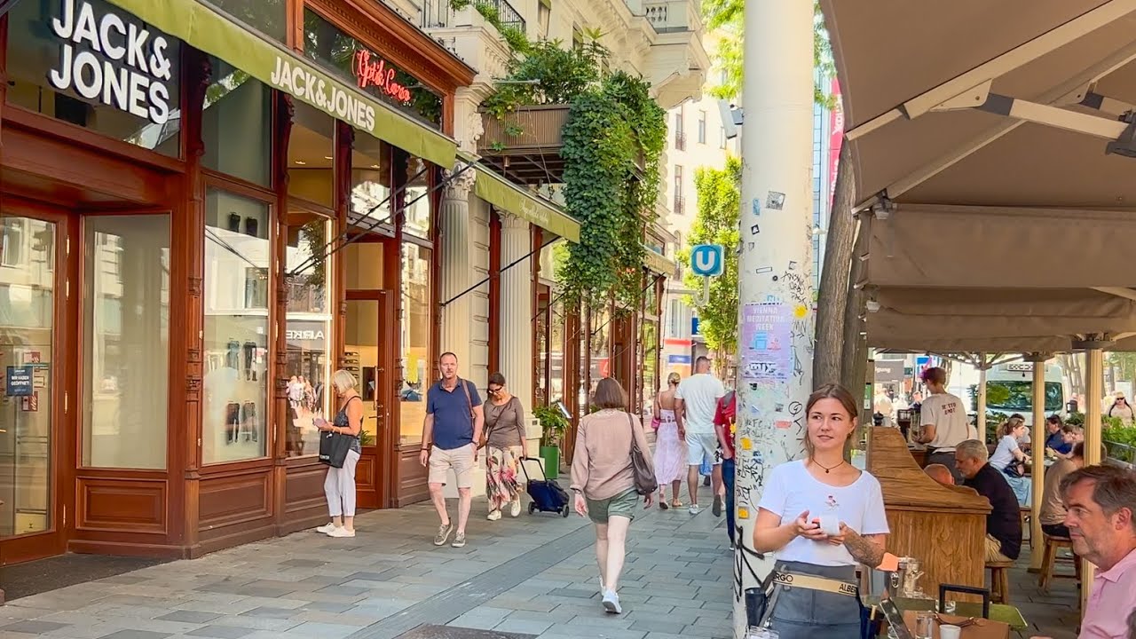VIENNA WALKING TOUR Explore Mariahilfer Strasse | Famous Shopping Street 4K