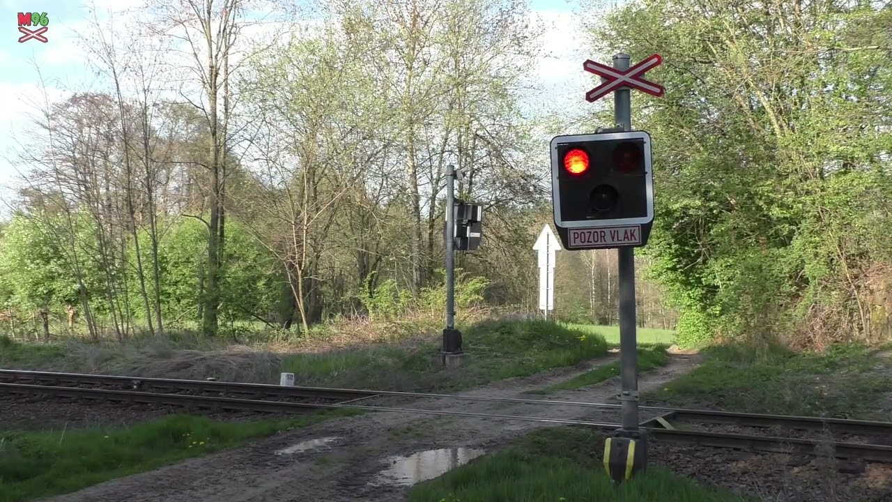 Železničn&iacute; přejezd Proset&iacute;n #2 [P5318] - 3.5.2023 / Czech railroad crossing