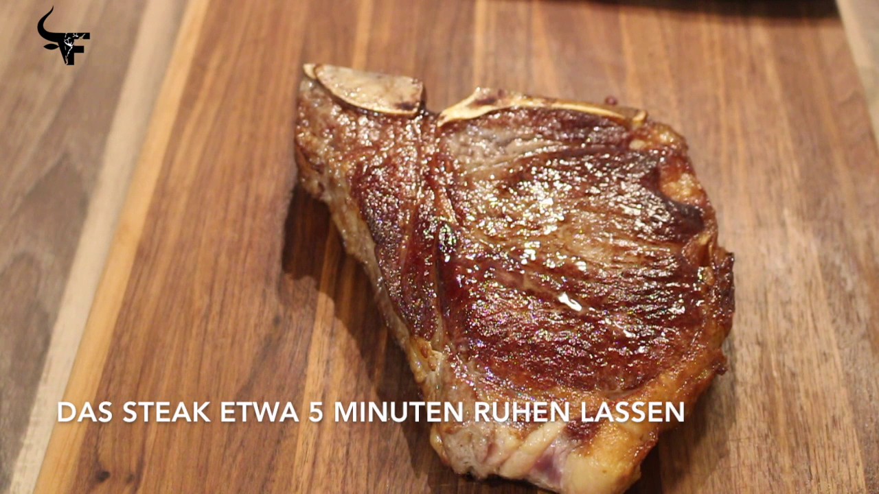 T-Bone-Steak zubereitet im 