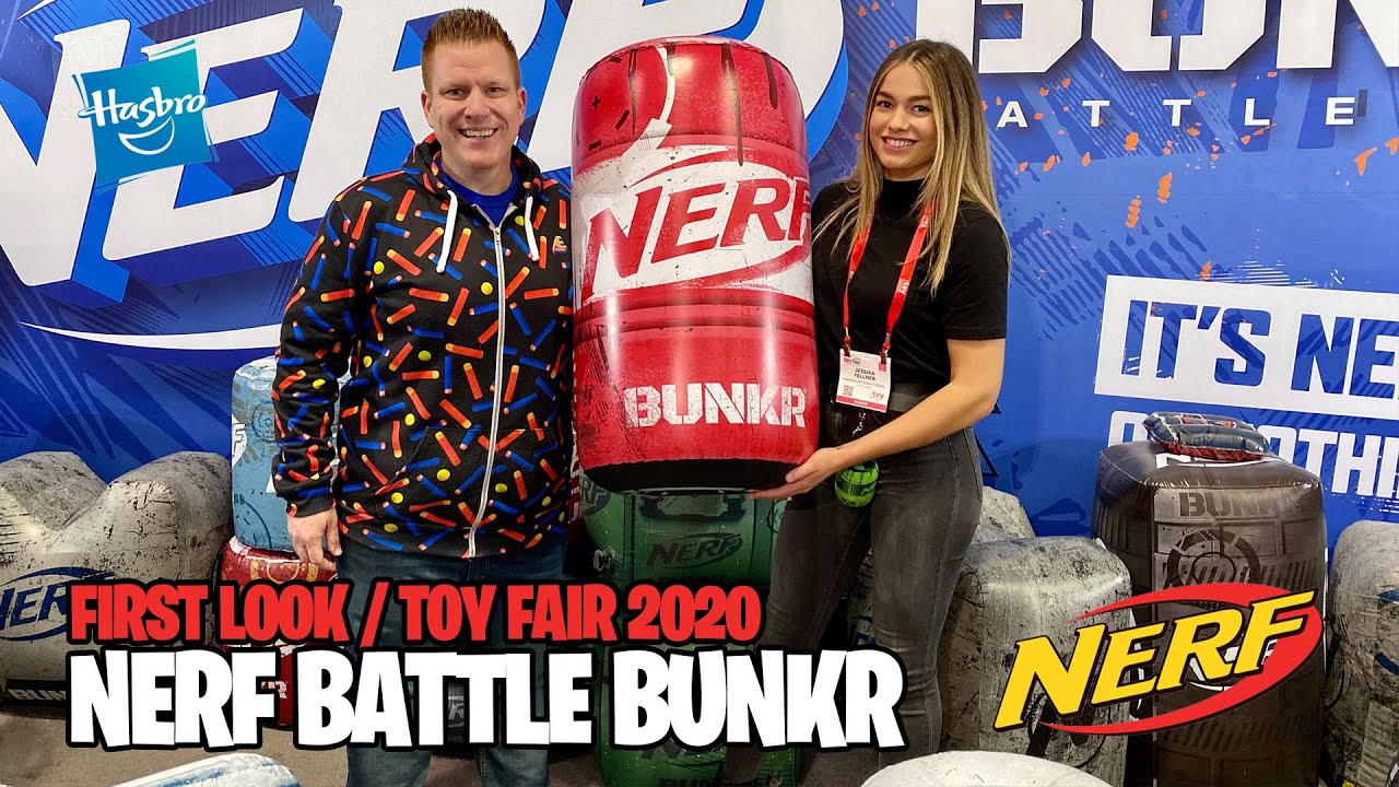 [FIRST LOOK] Nerf Battle Bunkr (Licensed Inflatable Battle Obstacles) - Toy Fair 2020 [4K]