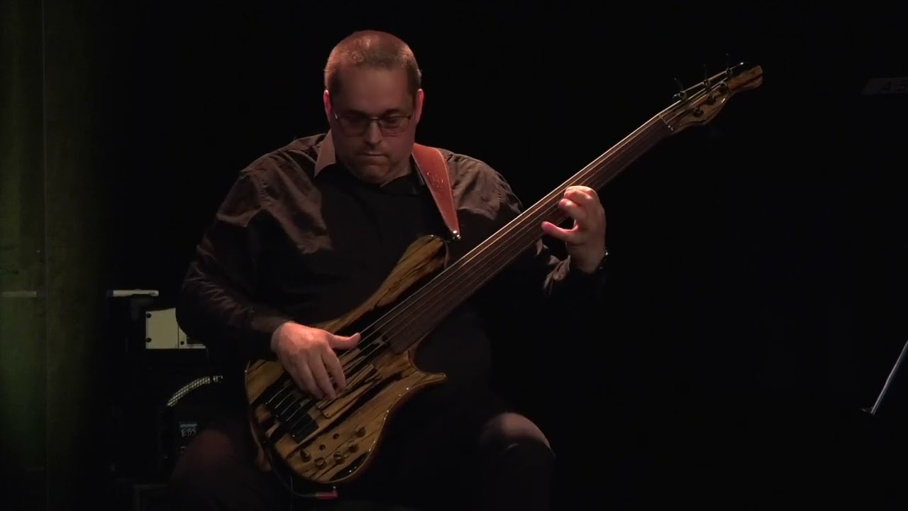Pat Matheny -Bright size life (cover)/Ibanez PM 200 NT.