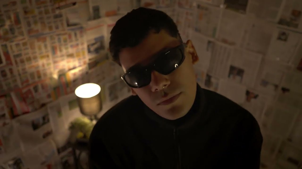 SI QUIERES VOLVER - MILO BVGATTI (OFICIAL VIDEO)