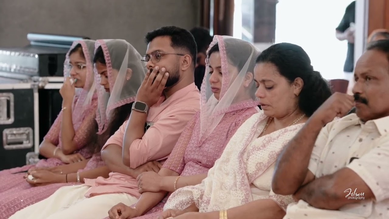 കണ്ണുനനയിച്ച നവവൈദികന്റെ അൽത്താരയിലെ വാക്കുകൾ 🥺