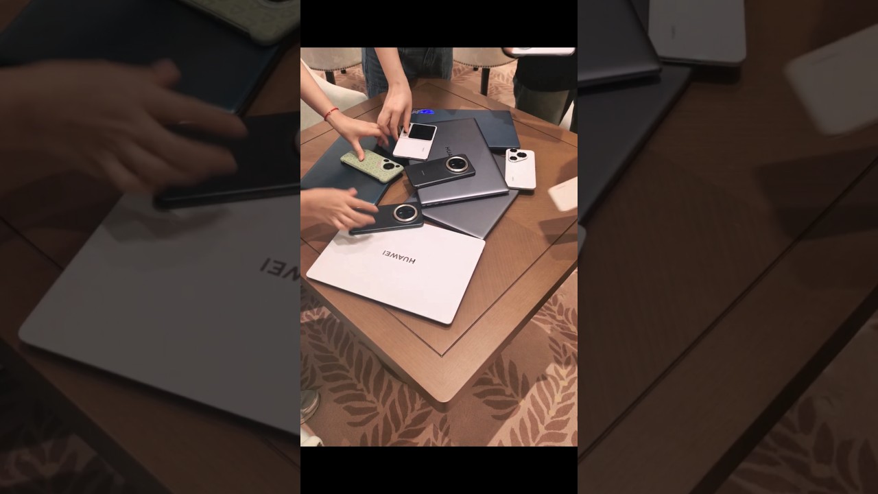 HUAWEI MateBook Fold Ultimate Design
