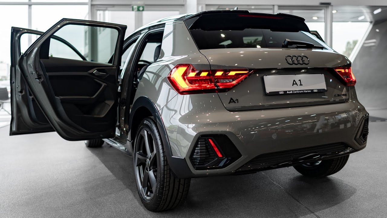 2025 Audi A1 Sline (150hp) - Interior and Exterior Walkaround