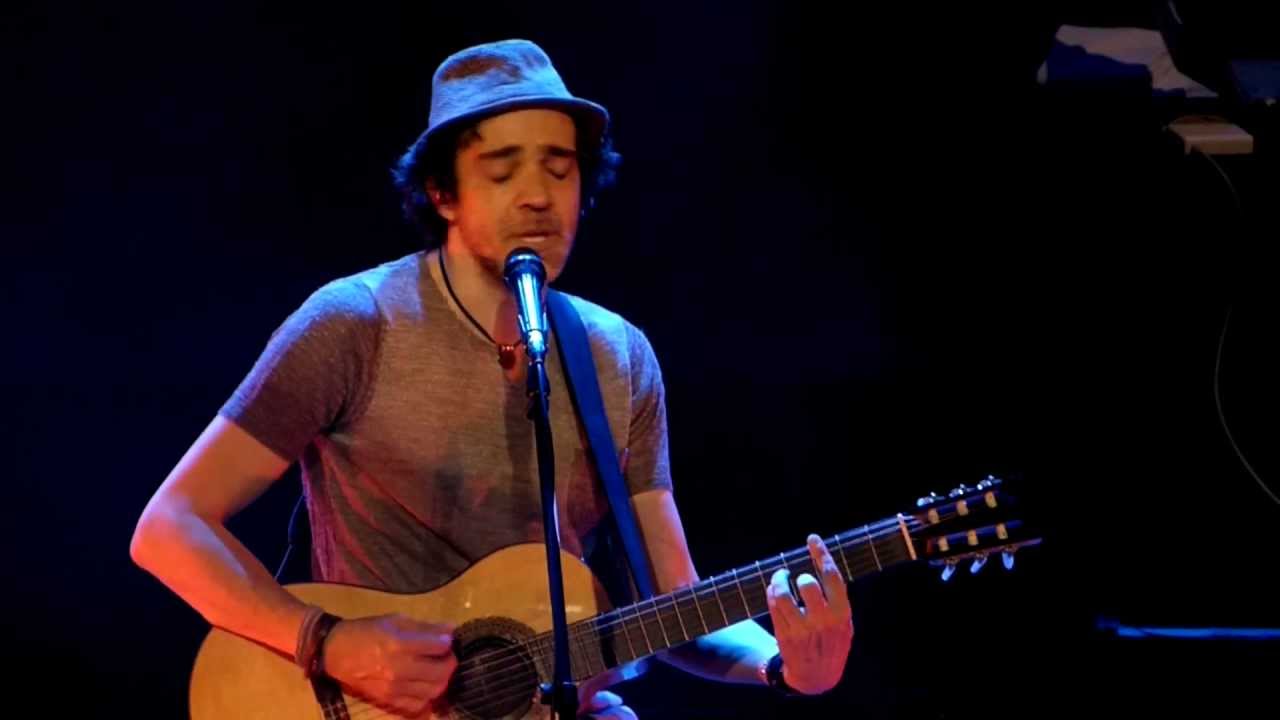A IDADE DO C&Eacute;U + PENSANDO EM VOC&Ecirc; - Paulinho Moska