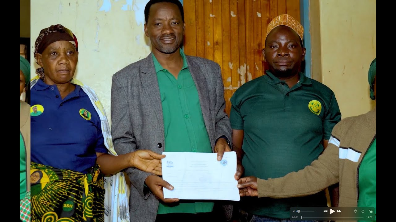 FOMU ZA UDIWANI BAHATI HENERCO ACHUKUA FOMU YA KUGOMBEA UDIWANI KATA YA RWABWERE LEO TAREHE 18  2025