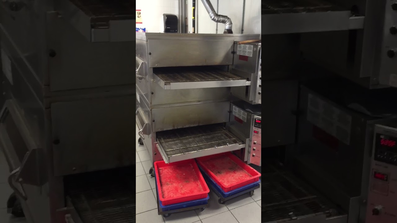 Domino’s pizza tour