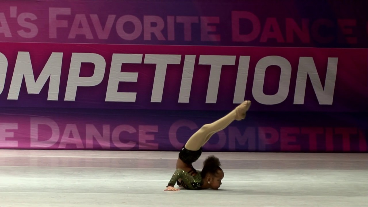 Grey Skye Evans - 5 year old Jazz Dance Solo