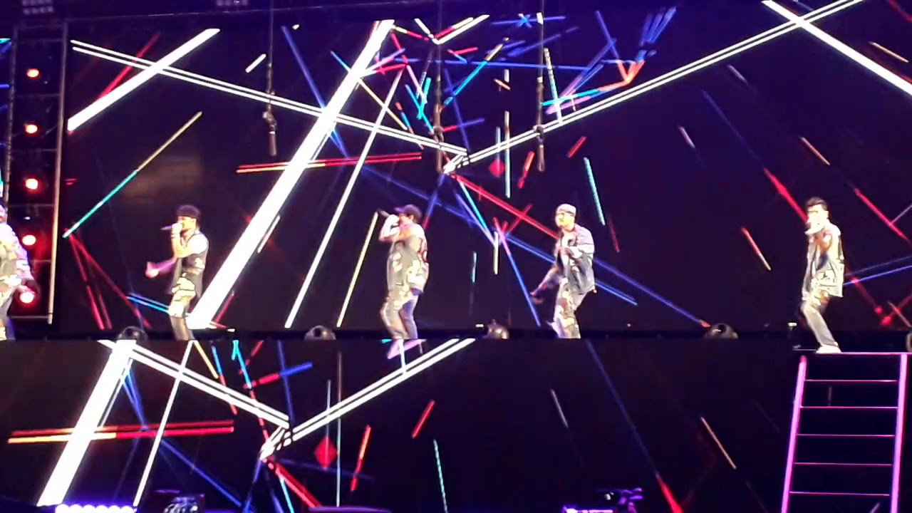 Reggaeton lento CNCO Feria Del globo Leon