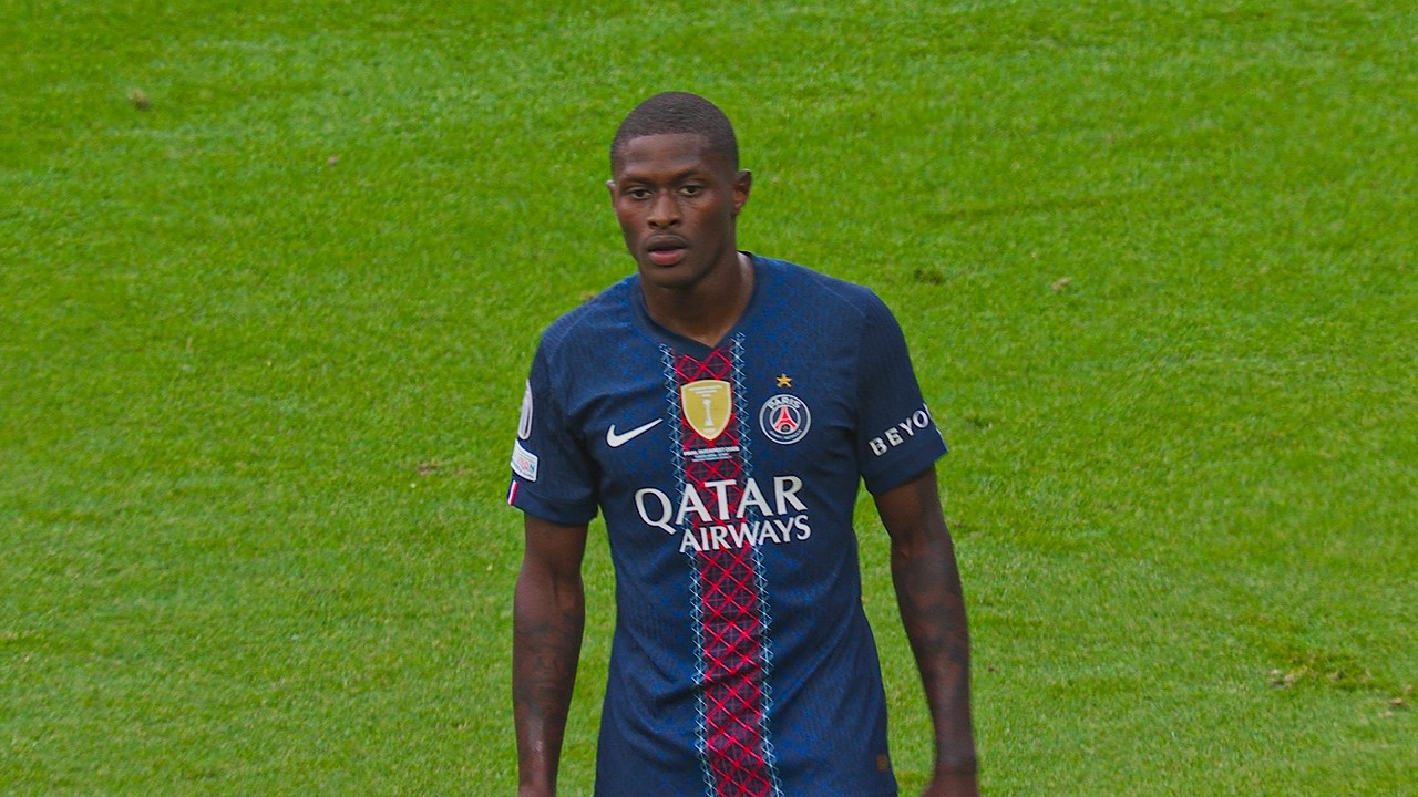 Nuno Mendes is THE BEST LB in the WORLD