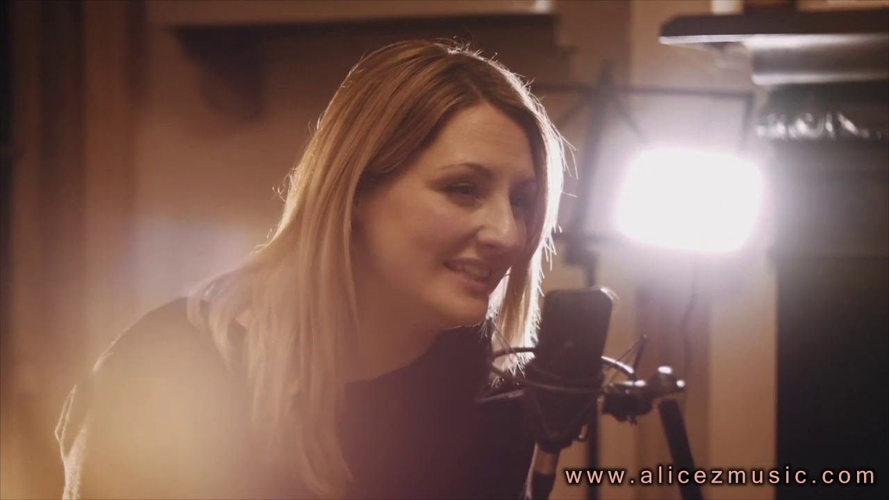 Alice Zawadzki Show reel