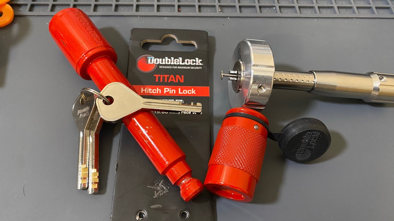 Замок DoubleLock Titan Hitch Pin с отмычкой