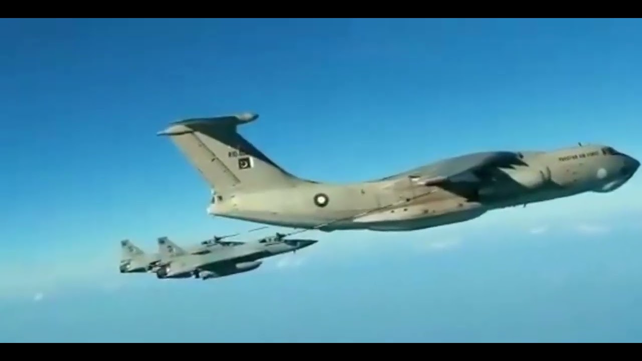 JF-17 Air to Air Refuelling