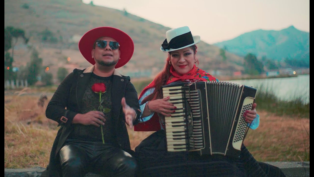 MUJER BONITA - KATTY MISARI & JOHEL RICALDI PELUCHE.