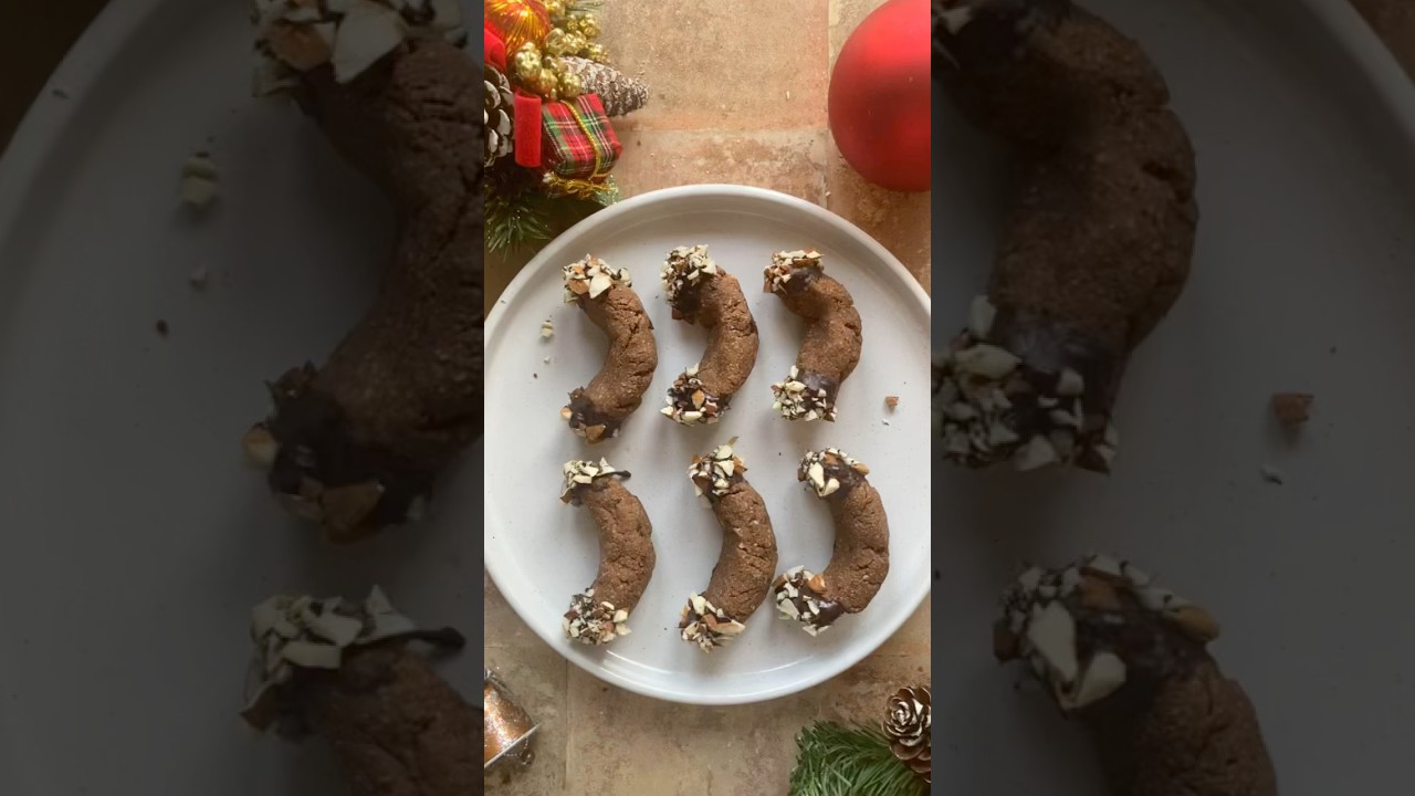 Biscotti mezza luna vegani senza zucchero raffinato senza glutine 