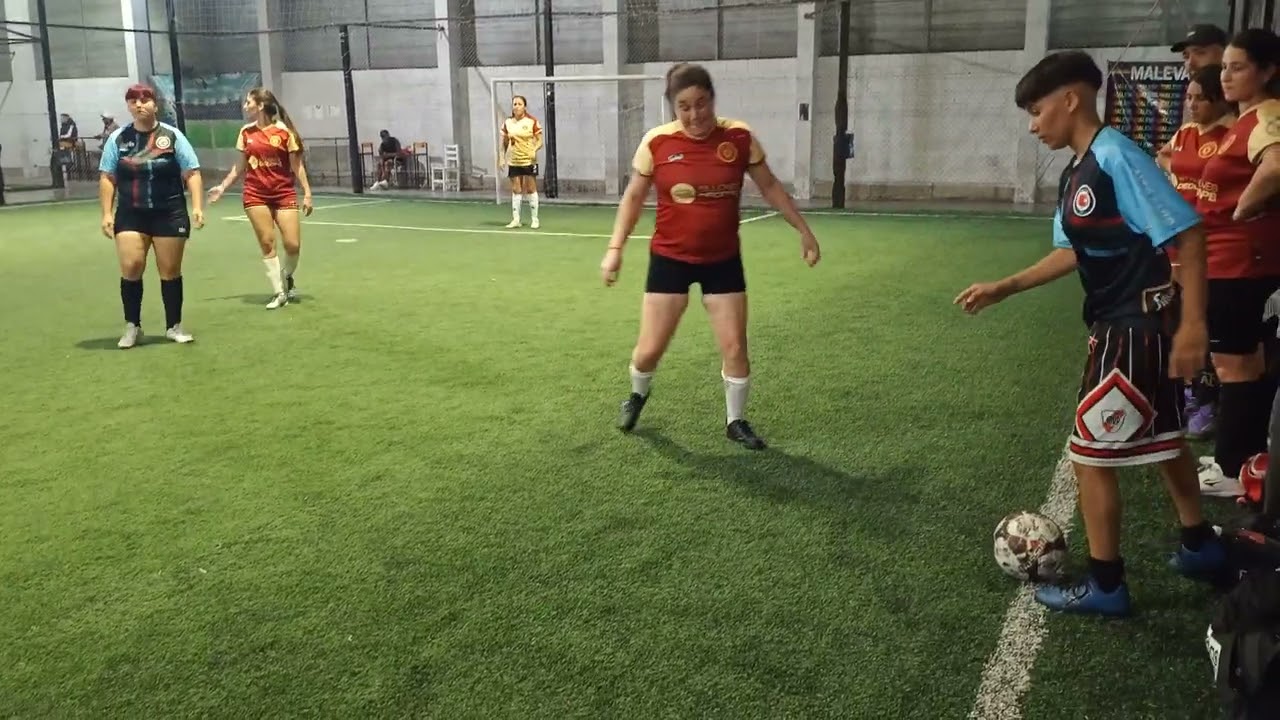 Fútbol 5 femenino liga fútbol del oeste Fecha n°6/// AC FEM VS FUERTE AL MEDIO///