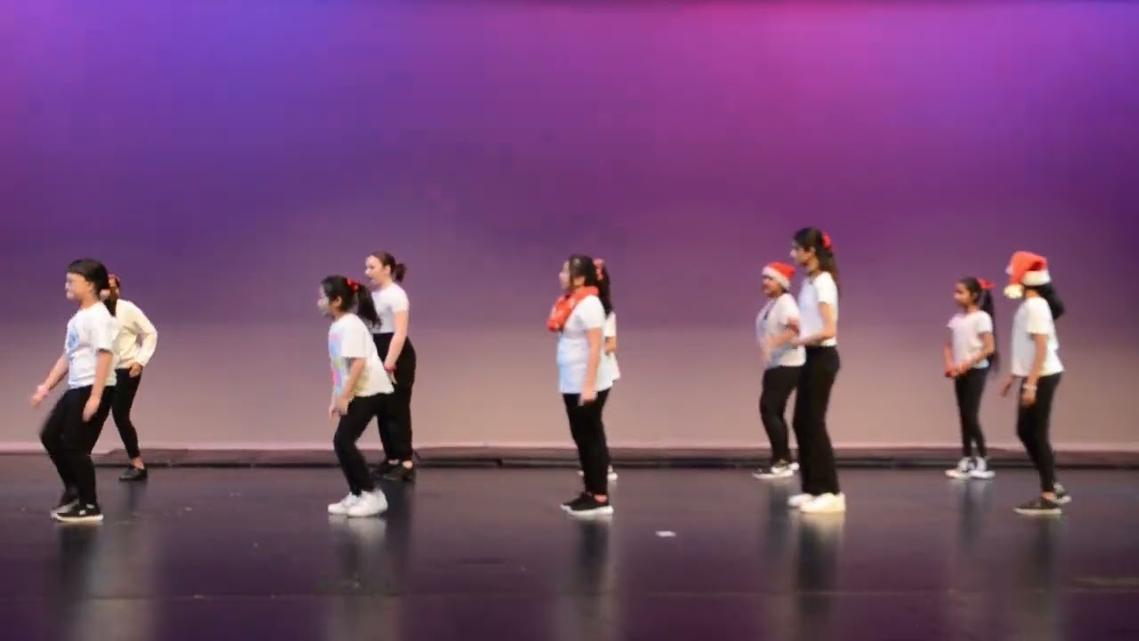 Shake Santa Shake l Reflections School of Dance
