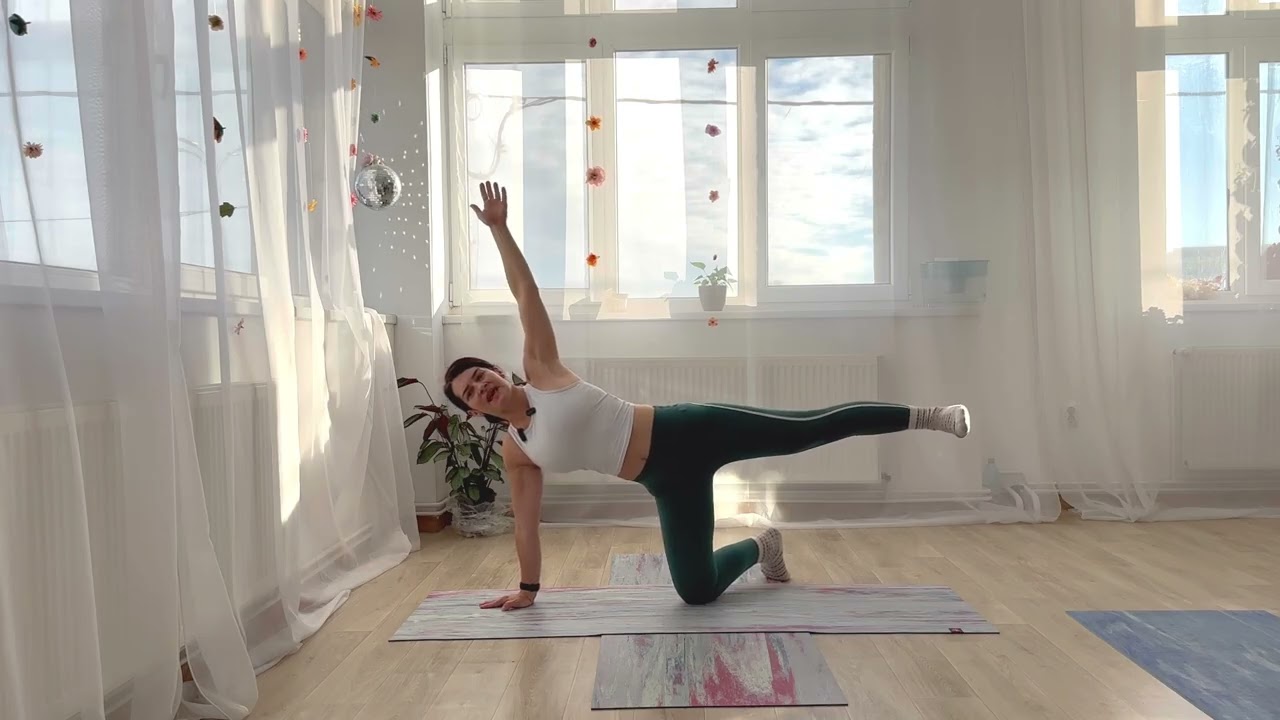 60 min Hatha Yoga Online- Yoga pentru Incepatori - Wake Up Flow