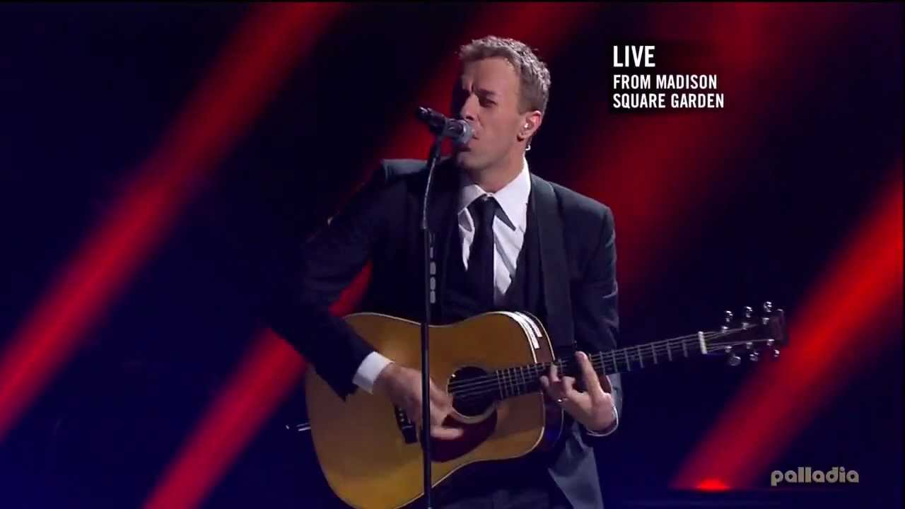 Chris Martin at 12.12.12 (HD)
