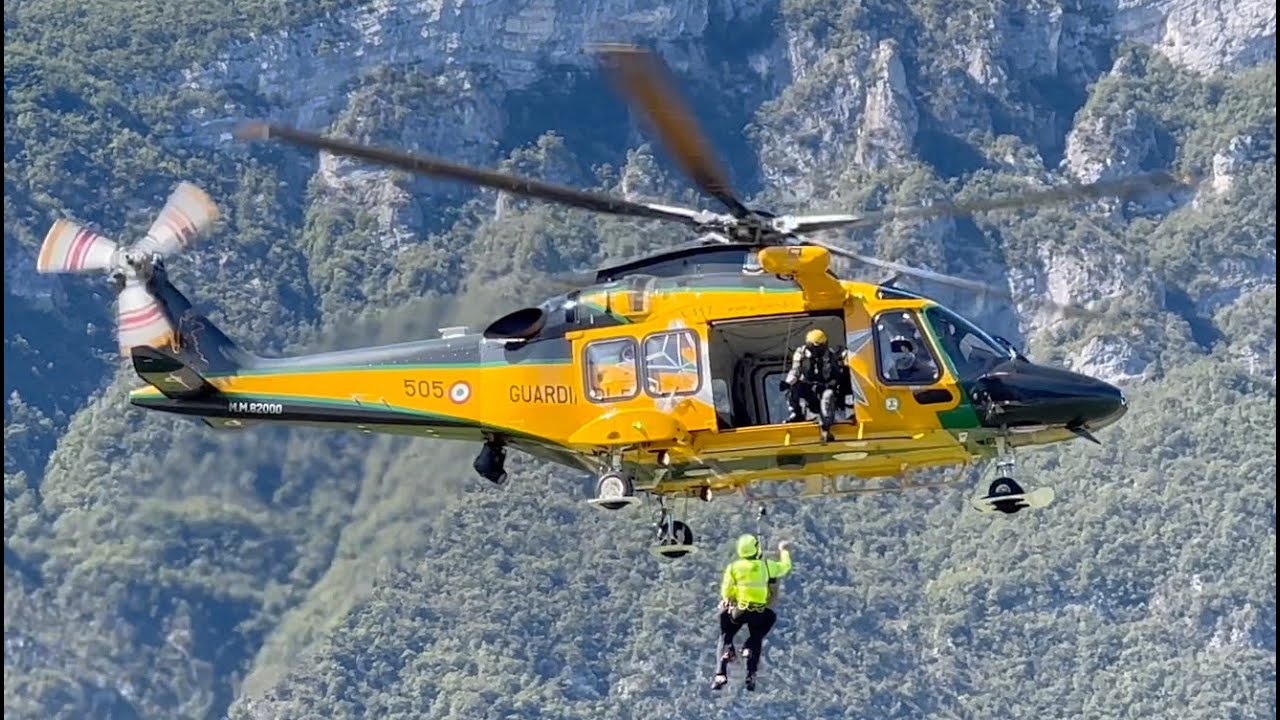 [SIMULAZIONE] Elicottero Guardia di Finanza ed unità cinofila - Festivolare 2023