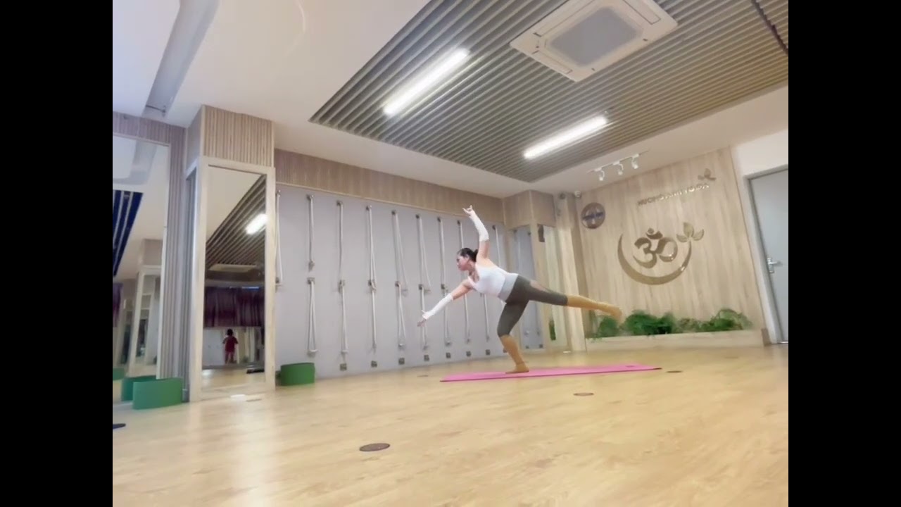 Nhóm yoga Ngọc Queen 