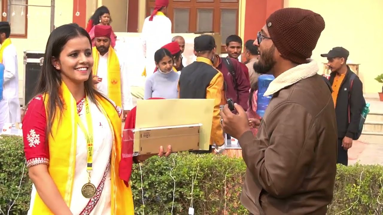एक बार फिर से किया BHU TOP 🔥😎 || मेरा कॉम्पिटिशन ख़ुद से था 🥇🎓🤗 || 9.98 CGPA #neersir 