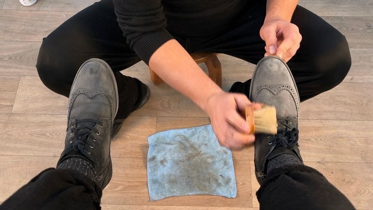 Relieve stress while shoes shine!